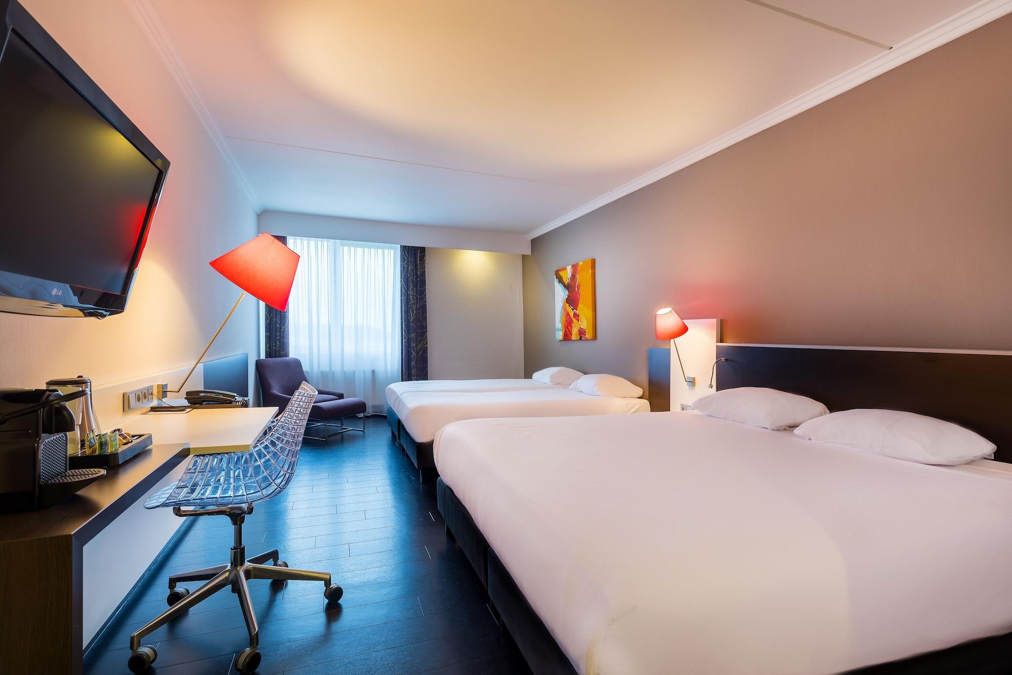 Postillion Utrecht บุนนิค ภายนอก รูปภาพ